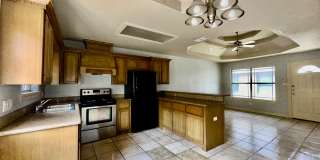 704 W Bahamas Gallery 5