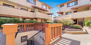 Desirable location! Move-In Ready! Gallery 8