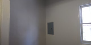 3920 Wyandotte St Gallery 8