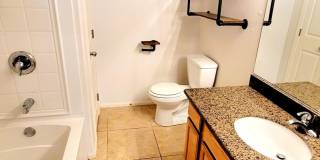 Modern Open Concept 3 Bedroom 2 Bath with Solar. Gallery 9