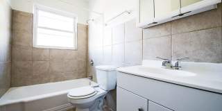 2041 E 75th Gallery 2