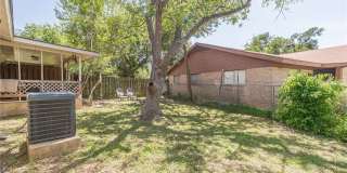 324 Craddock Avenue Gallery 2
