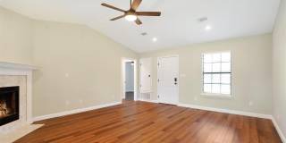 323 Twisted Oak Dr Gallery 3