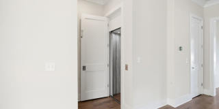 End-Unit Townhome with Private Rooftop Terrace in Myers Park!! Gallery 33
