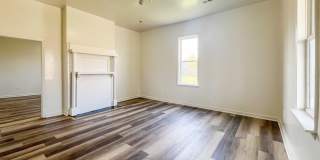 608 Halifax St Gallery 7