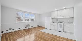 Mt. Airy Place Gallery 11