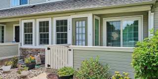 Charming 4BR Townhome in Thornton Gallery 27