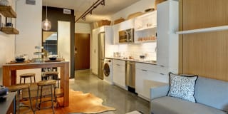 The Channel Gallery 13