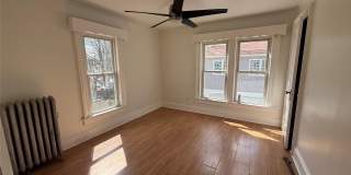 11 Knapp Avenue Gallery 11