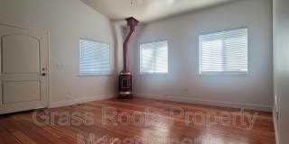 152 West Empire Street Gallery 6