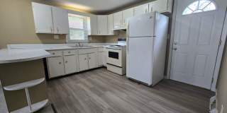 2 Bedroom Home in Normal Gallery 5