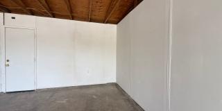 Victorville - 3 Bedrooms, 2 Bathrooms, New Paint, New Blinds, Tile Floors Victorville - 3 Bedrooms, 2 Bathrooms, New Paint, New Blinds, Tile Floors Gallery 32
