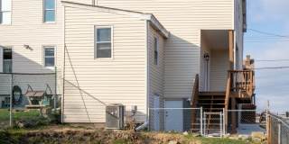 Updated 4BR House with 2 full baths and yard! Gallery 6