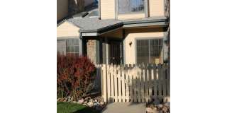 Spacious 3 bed 2 bath Townhome for Rent in Arvada Spacious 3 bed 2 bath Townhome for Rent in Arvada Gallery 1