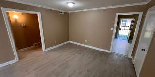 3216 S Mendenhall Rd Gallery 3