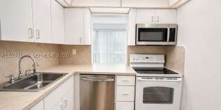 17560 Atlantic Blvd Gallery 7