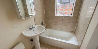 1210 W. Waveland Apt. Gallery 7