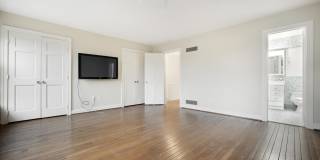 3327 R Street NW Gallery 19