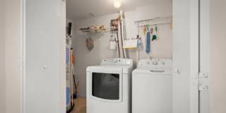 1537 2nd Avenue North Gallery 27