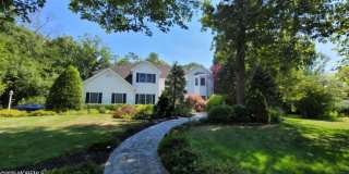 1577 Country Club Lane Gallery 4