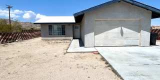 Newly Renovated 2 Bedroom in a Quiet Neighborhood Gallery 1