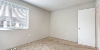 The Dawson Gallery 16