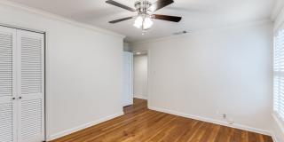 TERRELL HILLS 3-BEDROOM, SINGLE STORY Gallery 19