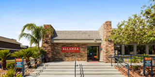 Allanza at the Lakes Gallery 2