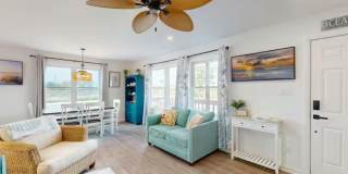 327 ROBIN DR #2 Gallery 1