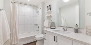 The Common Gallery 34