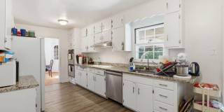 7322 EDMONSTON Road Gallery 12