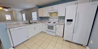 Lovely 2x1 in St. Augustine! Gorgeous Upgrade Kitchen! Gallery 9