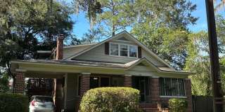 Beautiful downtown quad. 1 and 2 bed units available now. Pets allowed. Gallery 3
