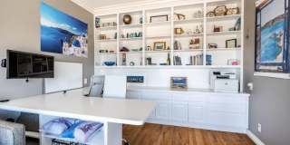 2110 Locust St Gallery 10