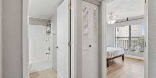 900 COVE CAY DRIVE Gallery 35