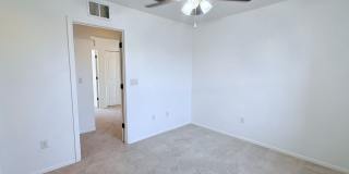 4 bed/3bath in desirable Paseo Del Rio Community Gallery 31
