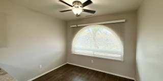 Charming 3 Bedroom Home with Fruit Trees and Outdoor Oasis Gallery 8