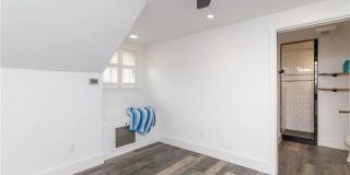 202 Dolphin Place Gallery 19