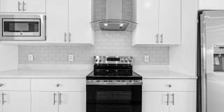 2534 ELVANS Road SE Gallery 32