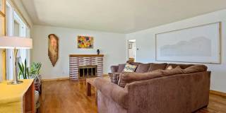 East Medford Ranch Home on large lot!  | Available Mid-July Gallery 3