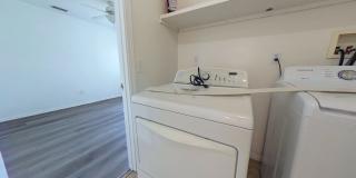 7 Bedroom 4 Bath Home a hop and a skip to campus- SUPER CLOSE TO CAMPUS! Gallery 8