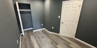 1917 Riggs Avenue Gallery 17