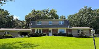 8693 Arbutus Drive Gallery 1