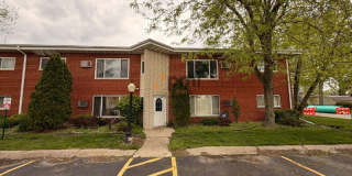 111 Harrington Ave Gallery 1