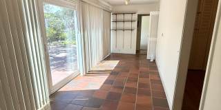810 Martin Street Gallery 36
