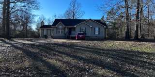 4 Bed 2 Bath House Gallery 1
