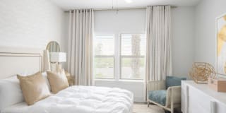 Hue Watercolor Place Gallery 3