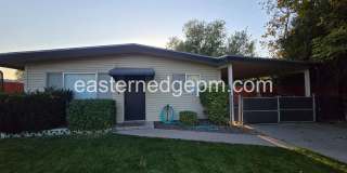 Room to Settle In – 3-Bedroom Home with Fenced Yard & Shop Gallery 1