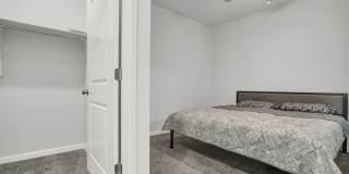 Upper Valley 2 Bedroom 2.5 Bath Gallery 33