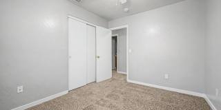 905 E Potter Drive Gallery 9